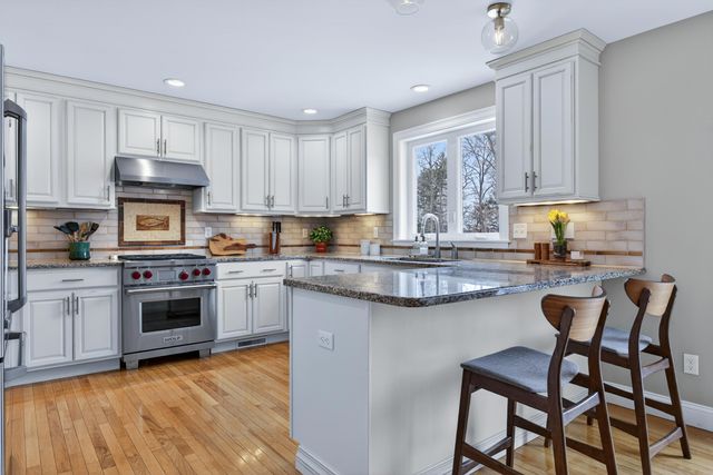 25 Schooner Drive, Dover, NH 03820