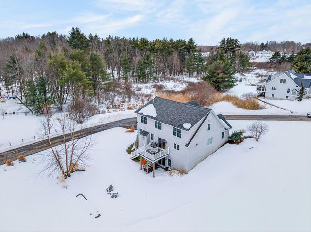 25 Schooner Drive, Dover, NH 03820