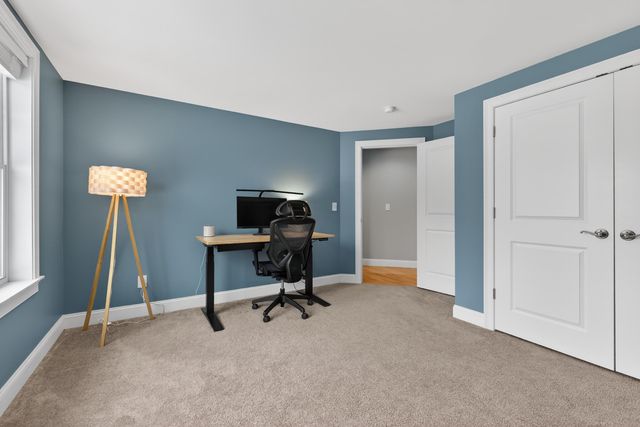 25 Schooner Drive, Dover, NH 03820