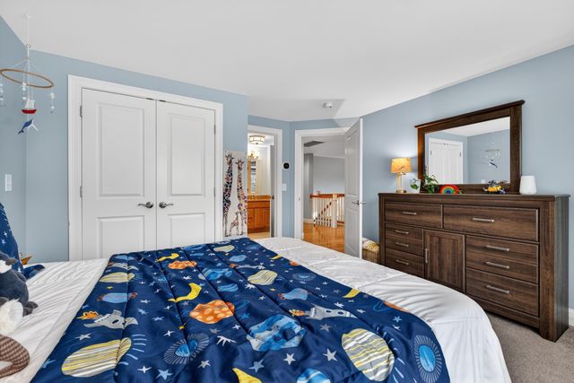 25 Schooner Drive, Dover, NH 03820