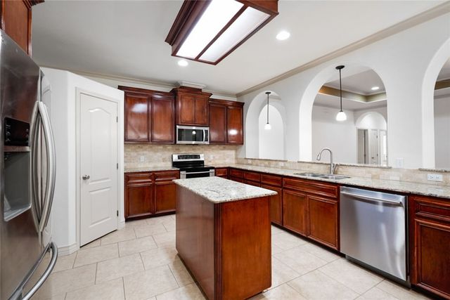 6501 Hardwick Dr, Corpus Christi, TX 78412