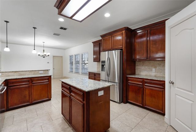 6501 Hardwick Dr, Corpus Christi, TX 78412