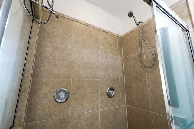 6501 Hardwick Dr, Corpus Christi, TX 78412