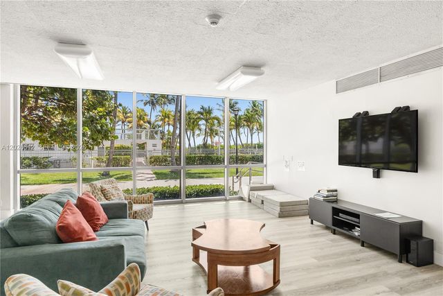 2655 Collins Ave 2308, Miami Beach, FL 33140