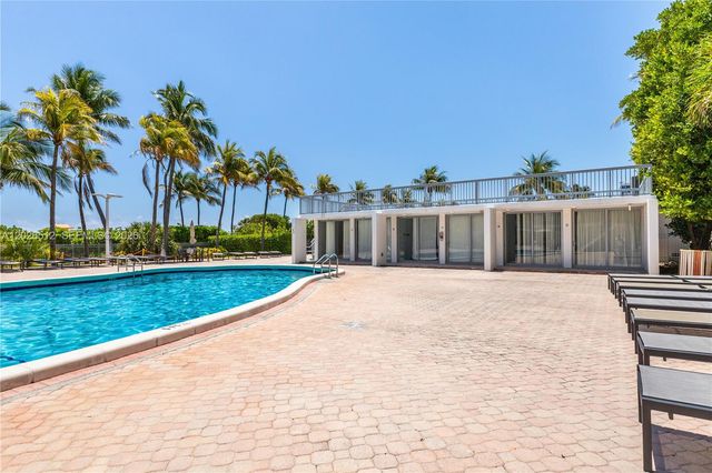 2655 Collins Ave 2308, Miami Beach, FL 33140