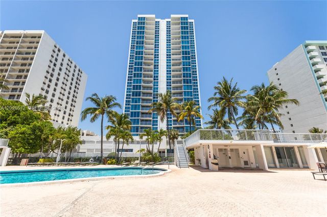 2655 Collins Ave 2308, Miami Beach, FL 33140