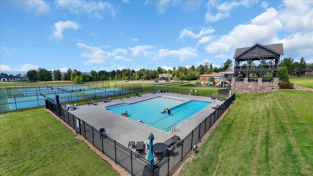 150 Eagle Eye Drive Rb34, Jasper, TN 37347
