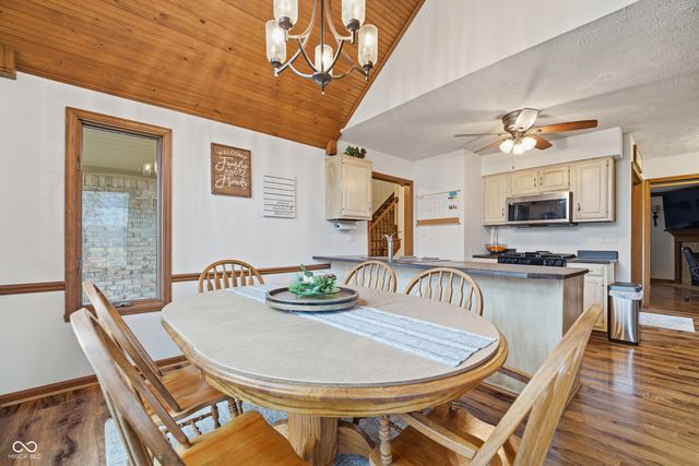 1889 W County Road 1000 N, Lizton, IN 46149