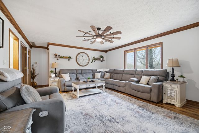 1889 W County Road 1000 N, Lizton, IN 46149