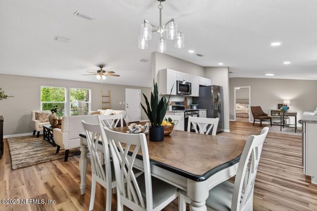 2153 HIBISCUS Avenue, Middleburg, FL 32068