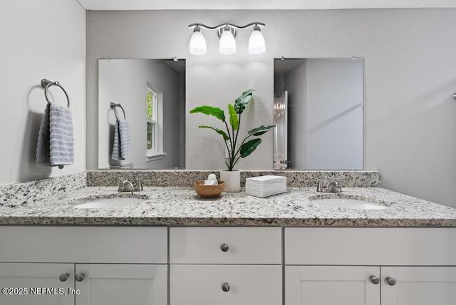 2153 HIBISCUS Avenue, Middleburg, FL 32068