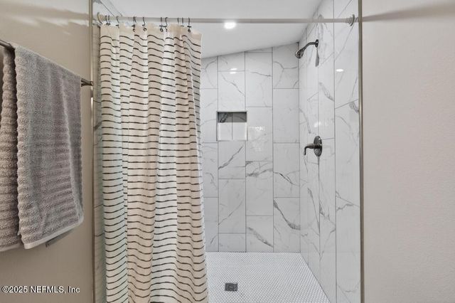 2153 HIBISCUS Avenue, Middleburg, FL 32068