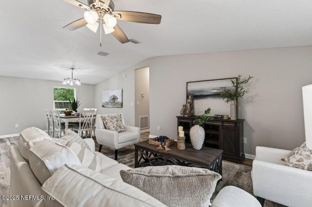 2153 HIBISCUS Avenue, Middleburg, FL 32068