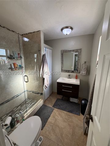 11450 NW 30th Pl, Sunrise, FL 33323