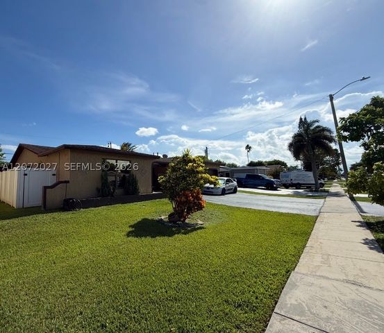 11450 NW 30th Pl, Sunrise, FL 33323