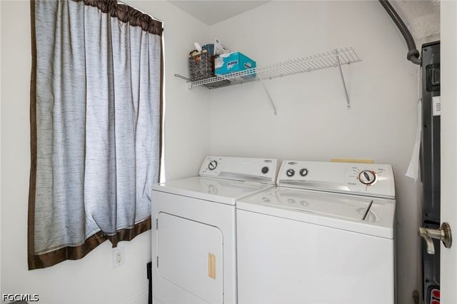 2745 1st ST 2306, Fort Myers, FL 33916