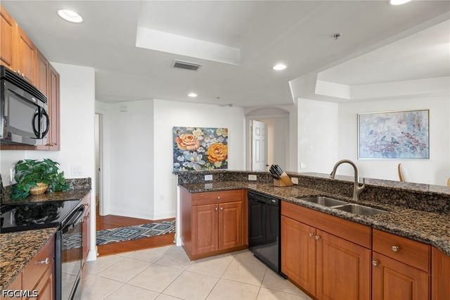 2745 1st ST 2306, Fort Myers, FL 33916