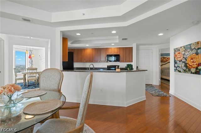 2745 1st ST 2306, Fort Myers, FL 33916