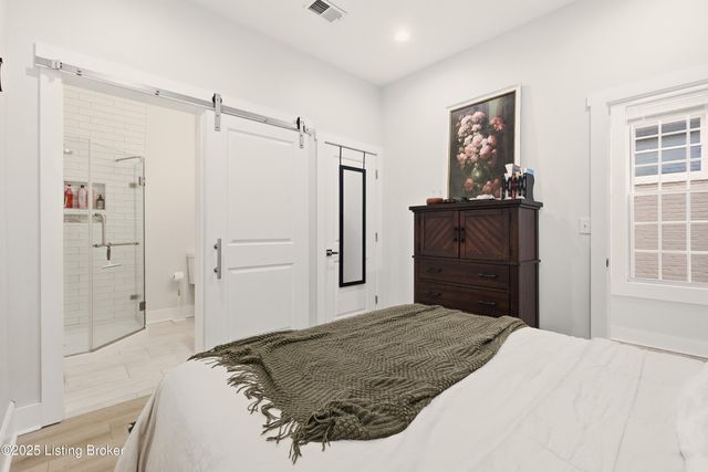 1231 Payne St, Louisville, KY 40204