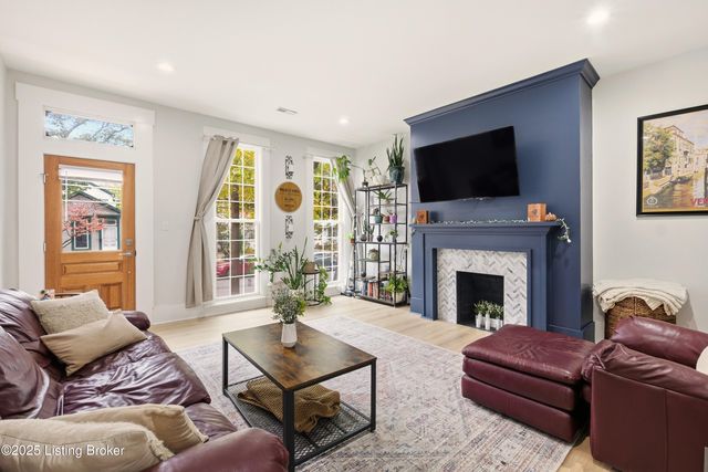 1231 Payne St, Louisville, KY 40204