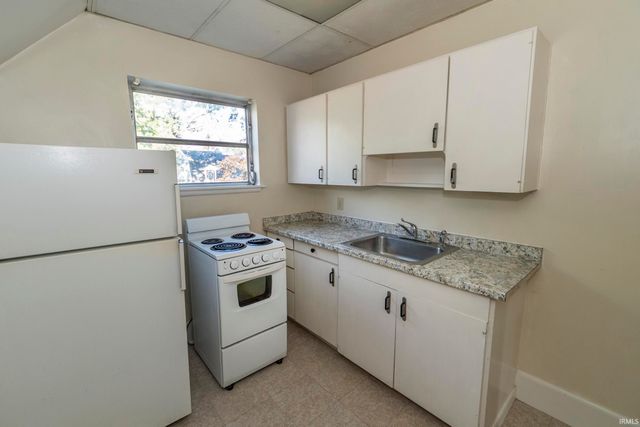 820 Kilbourn Street, Elkhart, IN 46514