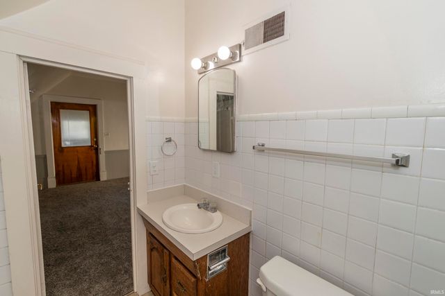820 Kilbourn Street, Elkhart, IN 46514