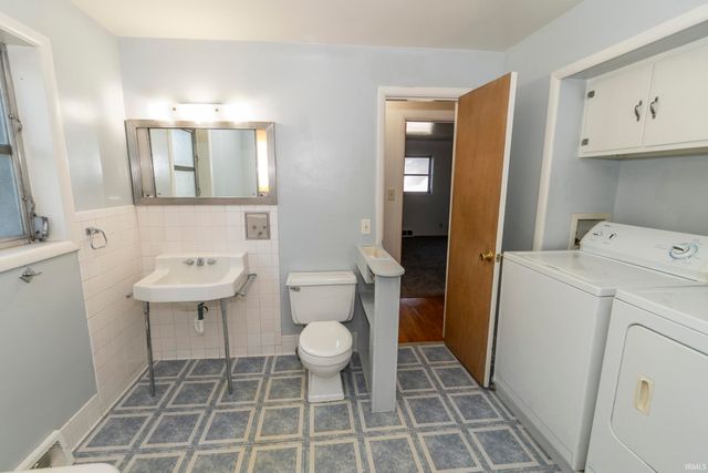 820 Kilbourn Street, Elkhart, IN 46514