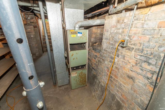 820 Kilbourn Street, Elkhart, IN 46514