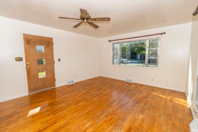 820 Kilbourn Street, Elkhart, IN 46514