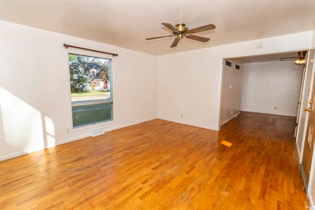 820 Kilbourn Street, Elkhart, IN 46514