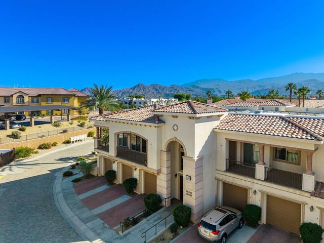 2102 Via Calderia 2102, Palm Desert, CA 92260