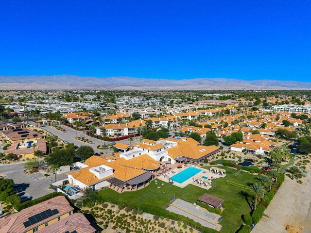 2102 Via Calderia 2102, Palm Desert, CA 92260