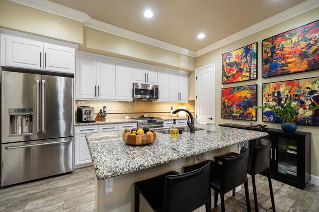 2102 Via Calderia 2102, Palm Desert, CA 92260