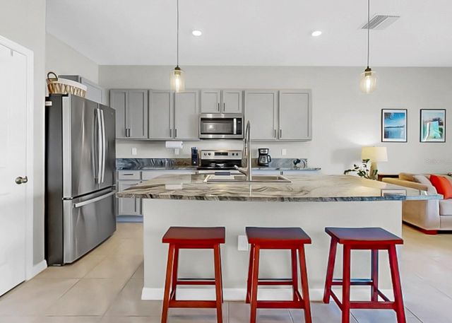 263 MANGROVE SHADE CIRCLE, Apollo Beach, FL 33572