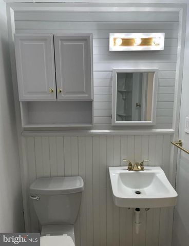 3 W 1ST AVE, Conshohocken, PA 19428