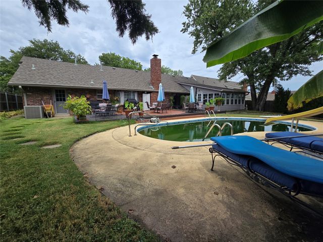 6910 E 62nd Street, Tulsa, OK 74133