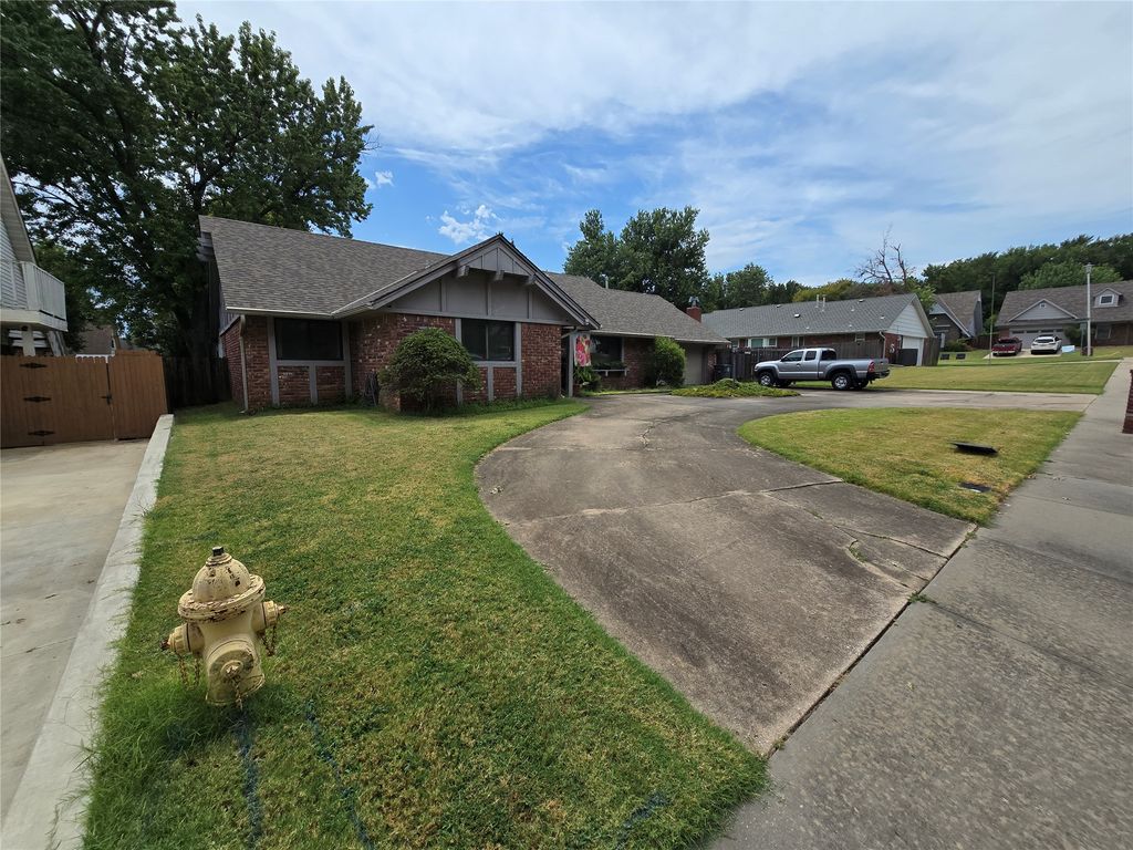 6910 E 62nd Street, Tulsa, OK 74133