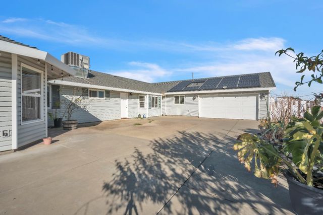 7569 Camp Far West Rd, Wheatland, CA 95692