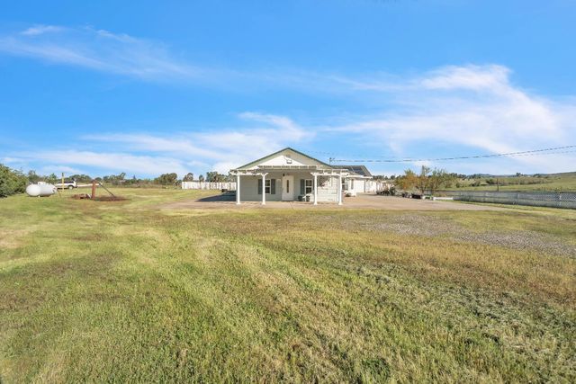 7569 Camp Far West Rd, Wheatland, CA 95692