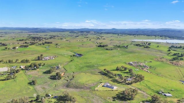 7569 Camp Far West Rd, Wheatland, CA 95692