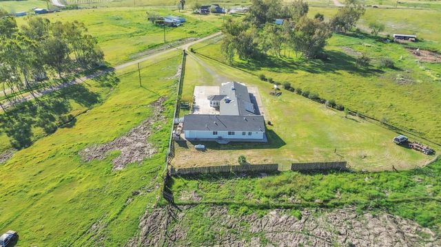 7569 Camp Far West Rd, Wheatland, CA 95692