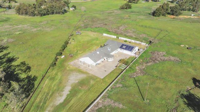 7569 Camp Far West Rd, Wheatland, CA 95692