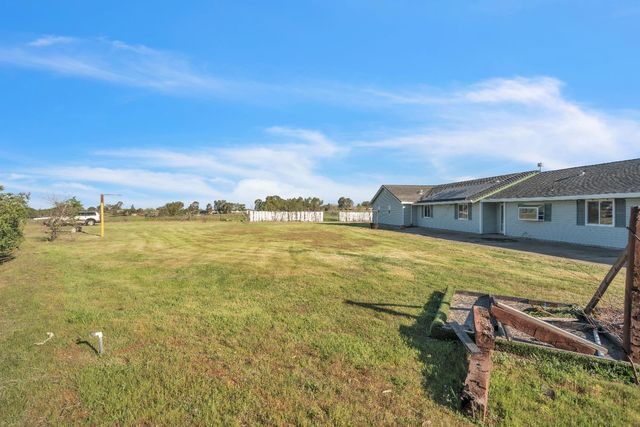 7569 Camp Far West Rd, Wheatland, CA 95692