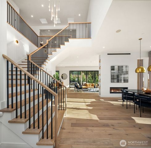 2436 134th Avenue NE, Bellevue, WA 98005