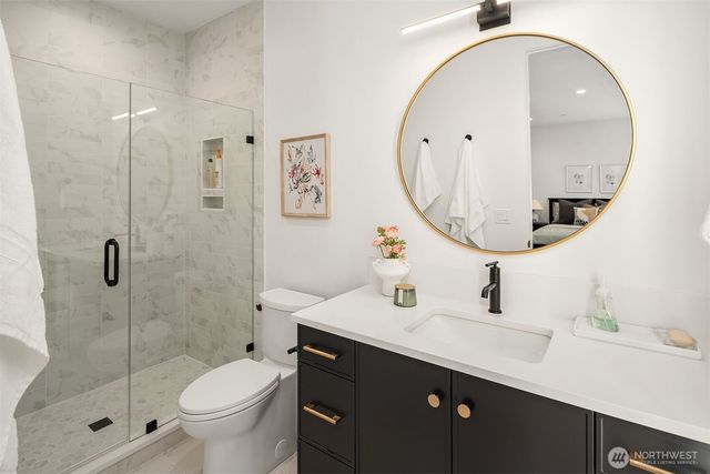 2436 134th Avenue NE, Bellevue, WA 98005