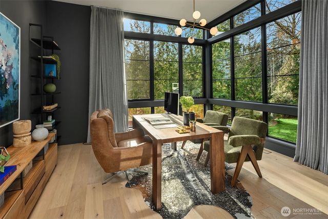 2436 134th Avenue NE, Bellevue, WA 98005