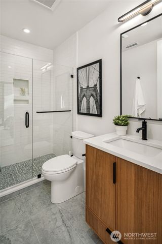 2436 134th Avenue NE, Bellevue, WA 98005