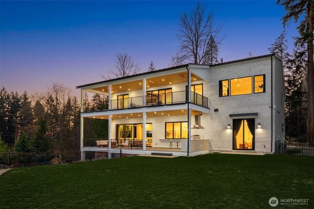 2436 134th Avenue NE, Bellevue, WA 98005