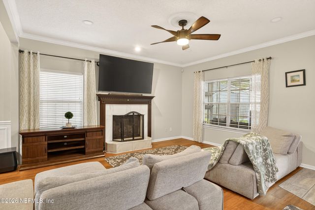 9370 JAYBIRD Circle E, Jacksonville, FL 32257