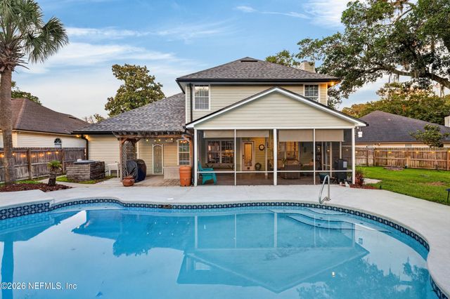 9370 JAYBIRD Circle E, Jacksonville, FL 32257